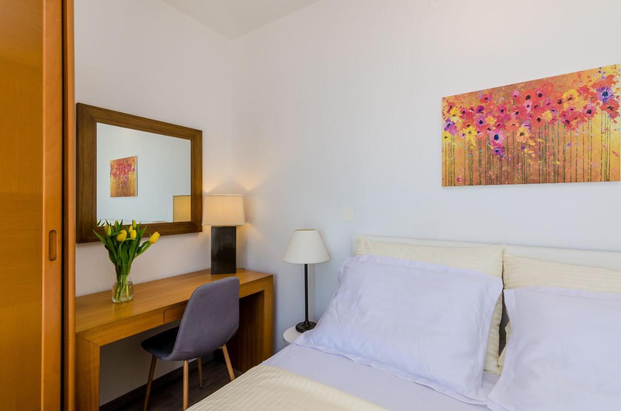 Apartments Knego Mlini Exterior photo