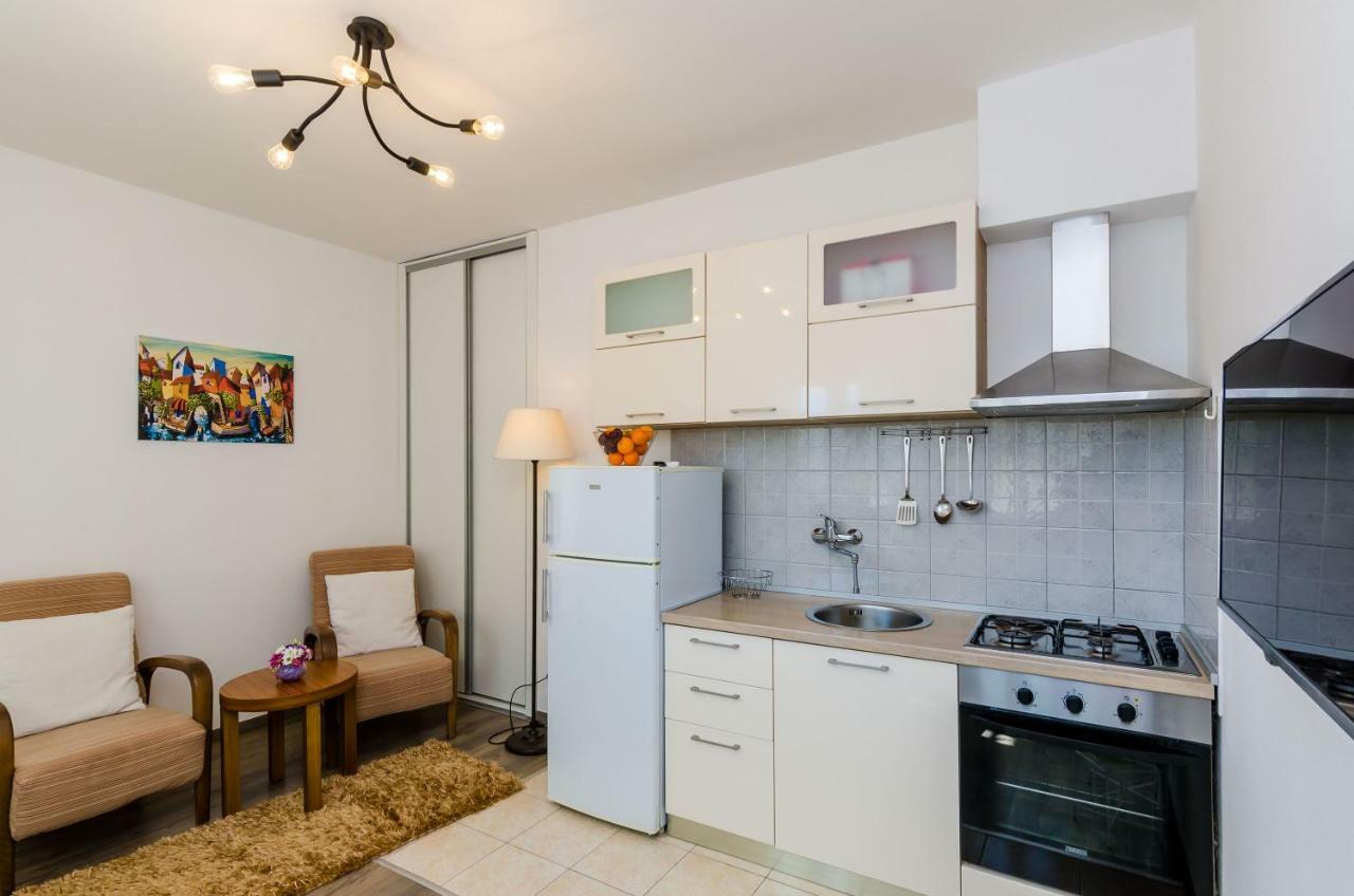 Apartments Knego Mlini Exterior photo